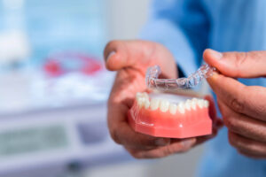 Invisible and removable aligners for teeth alignment